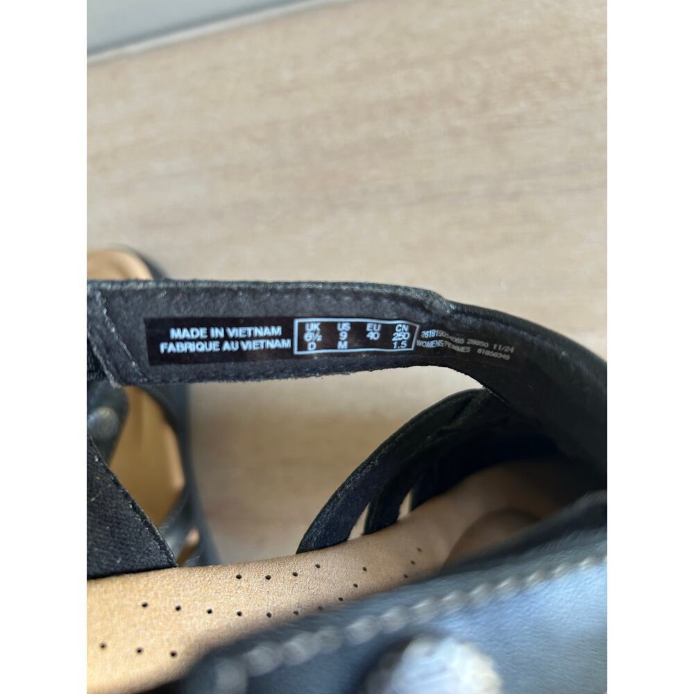Clarks Elizabelle sea Women’s Size 9 – Fisherman-Mary Jane Hybrid Sandals​​ - Picture 5 of 7